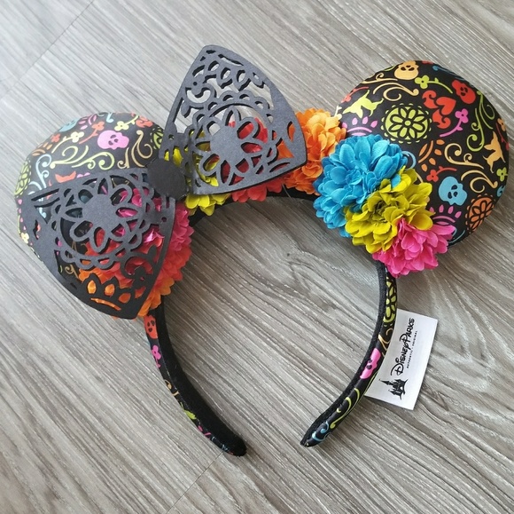 Disney Accessories - Disney Coco ears